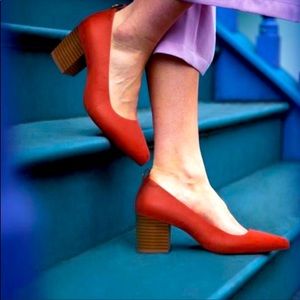 Betabrand red leather Power Pump NWOB sz 8.5